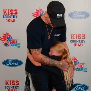 Meet your Posher, Joyce